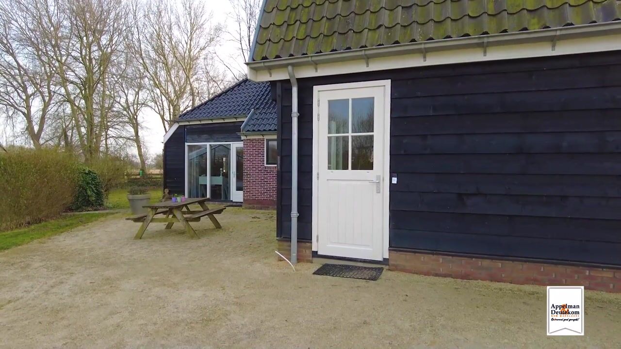 Video van Waardpolderhoofdweg 1