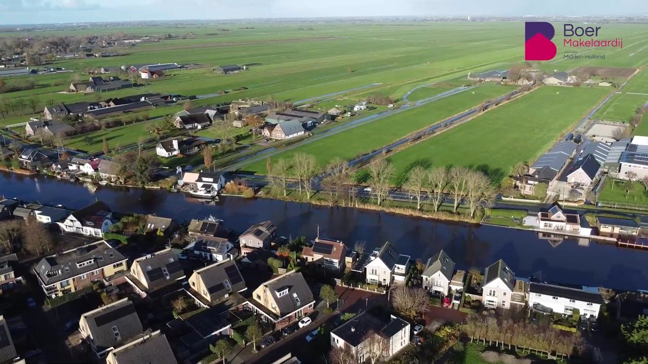 Bekijk video van Hoge Rijndijk 86