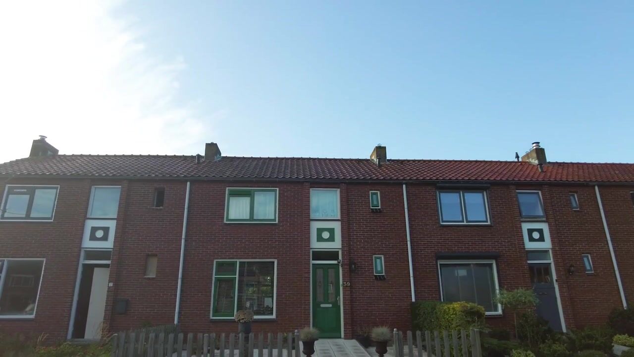 Video van Zeeanemoonweg 39