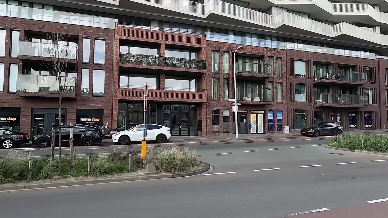 Video van Treilerdwarsweg 92