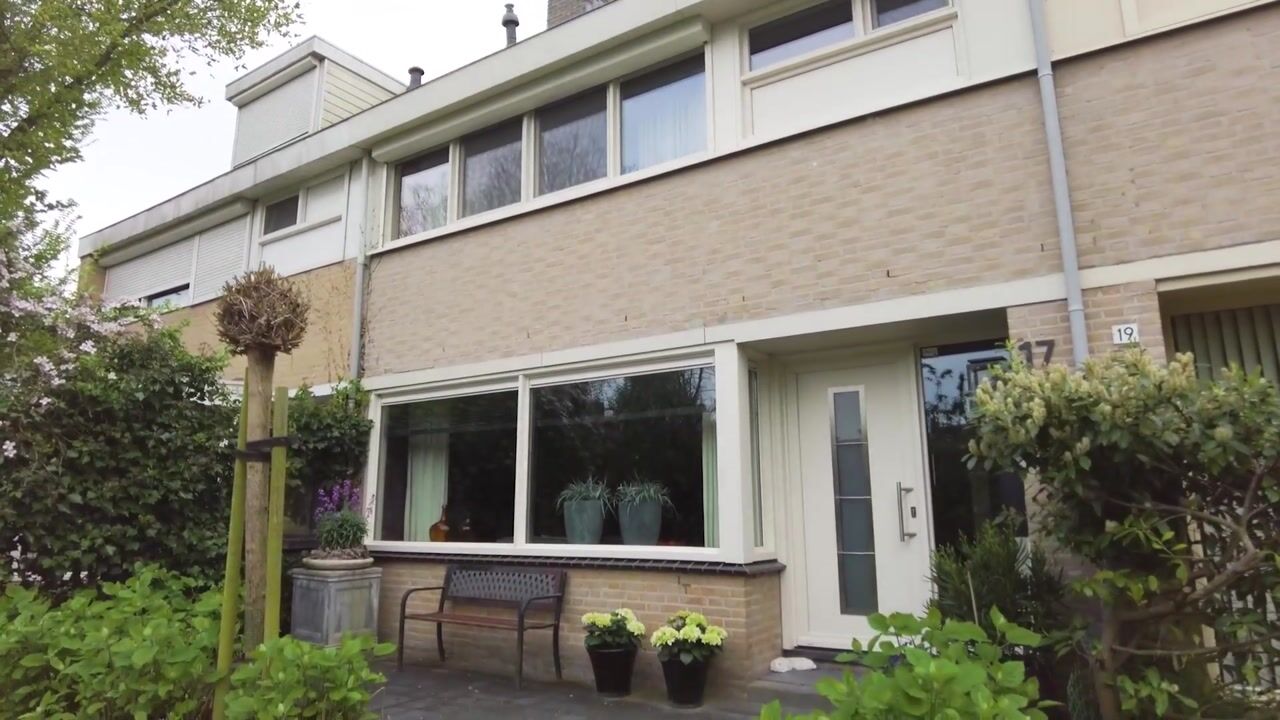 Video van Apollolaan 17