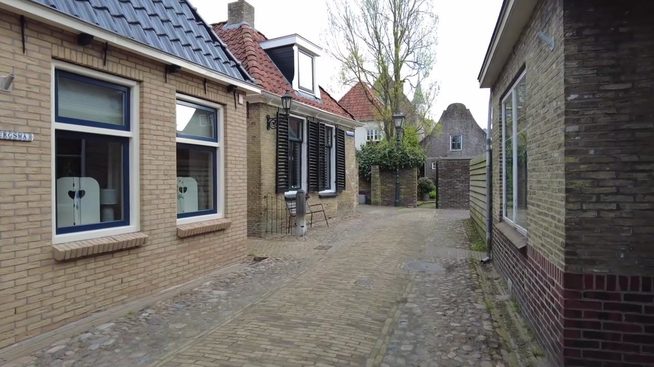 Video van Slotmakerssteeg 147