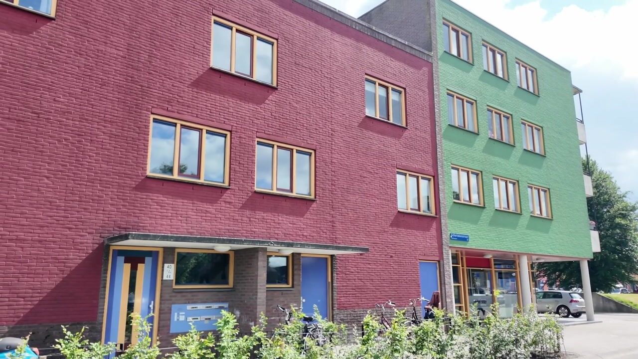 Bekijk video van Scharlakenstraat 43