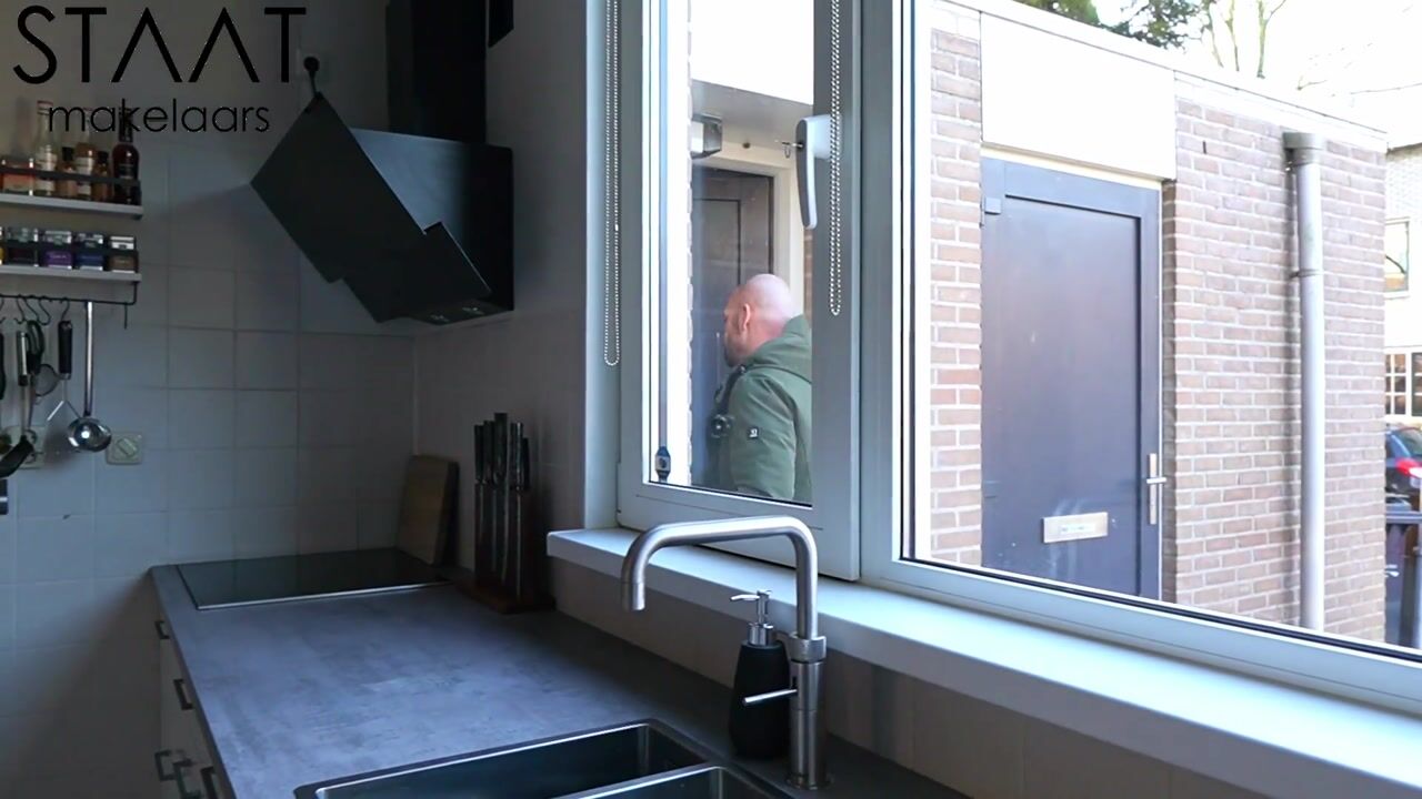 Video van Elvis Presleystraat 48