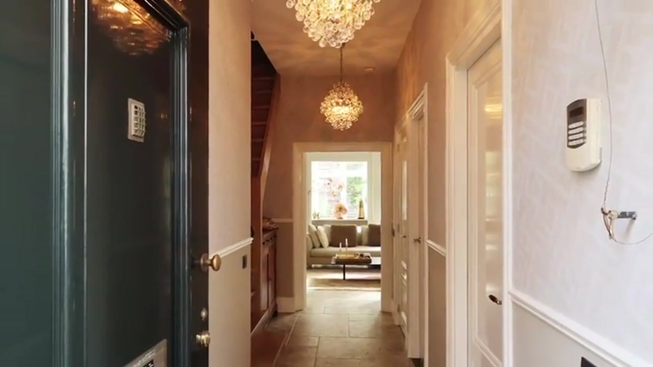 Video of Muurhuizen 37