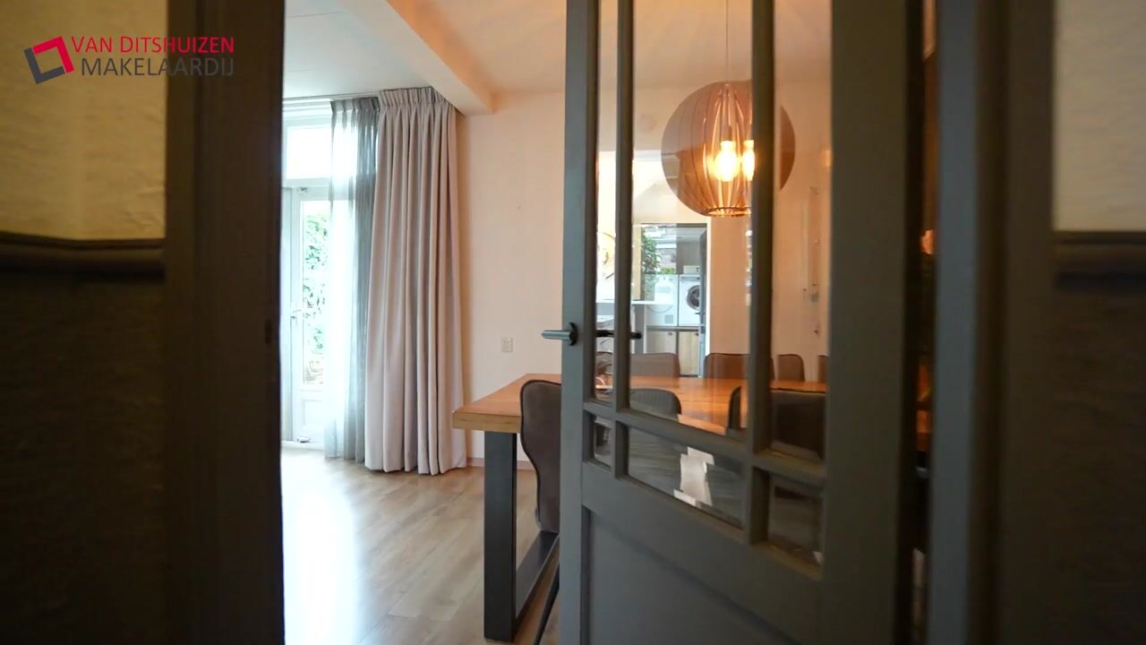 Video van Wilhelminastraat 18