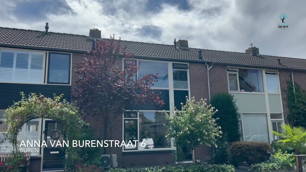 Video van Anna van Burenstraat 6
