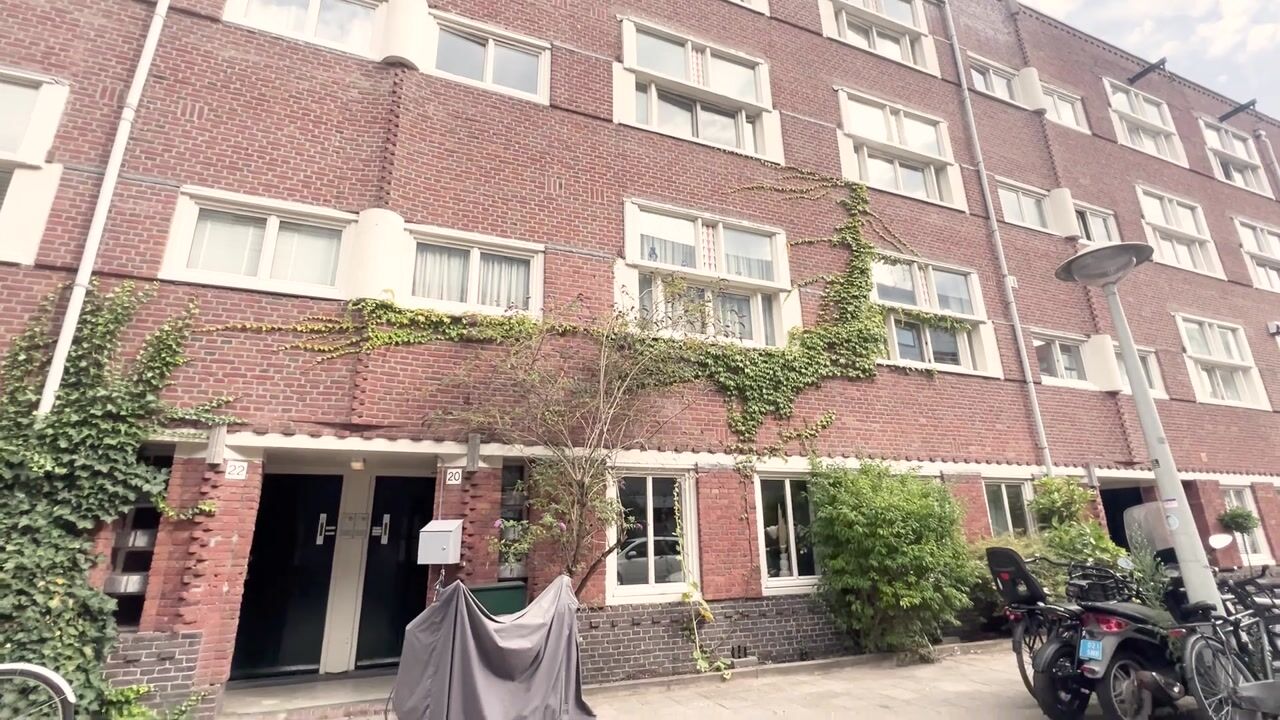 Video van Bartholomeus Diazstraat 20-H