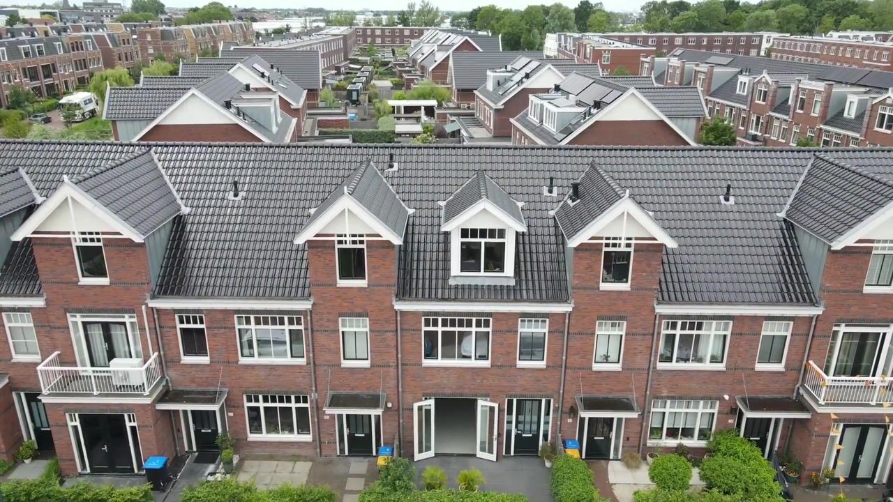 Video van Nelly Sachslaan 43