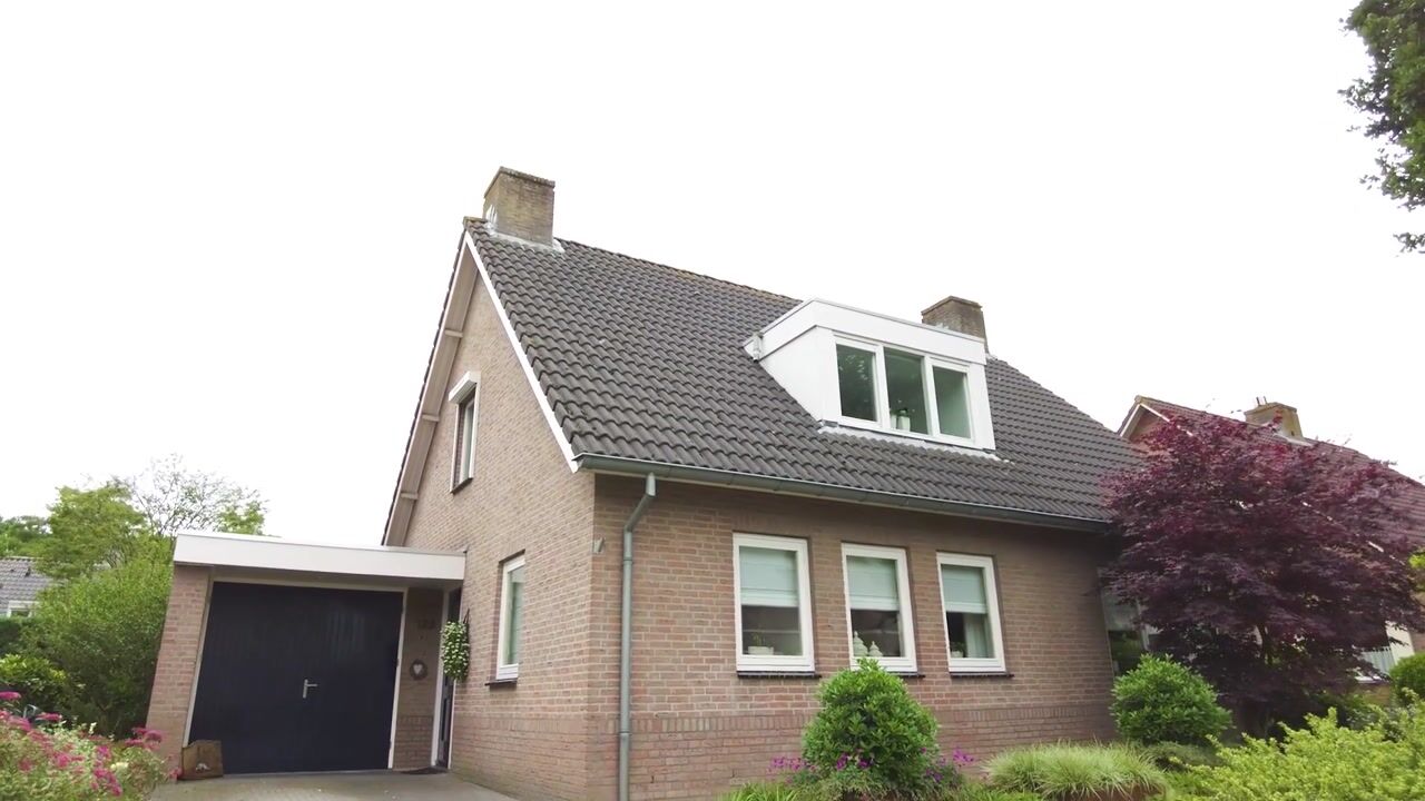 Video van Burgemeester van Lokvenstraat 133