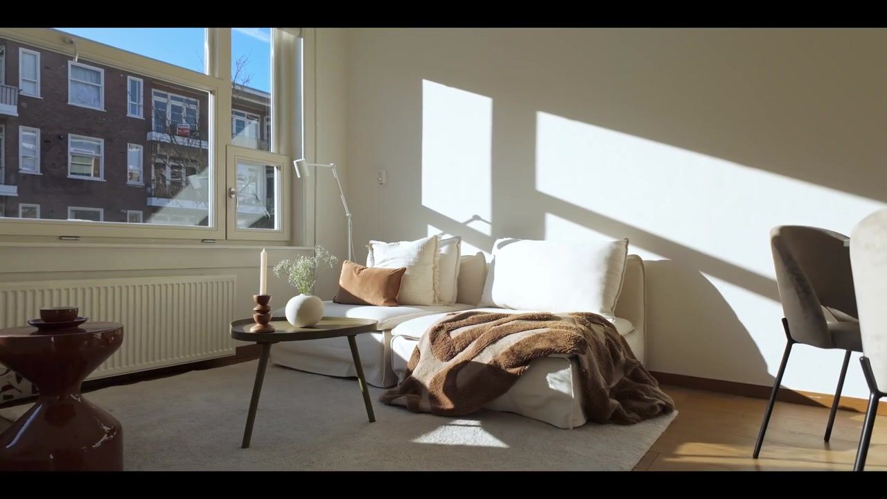 Video of Trouringhstraat 24-1