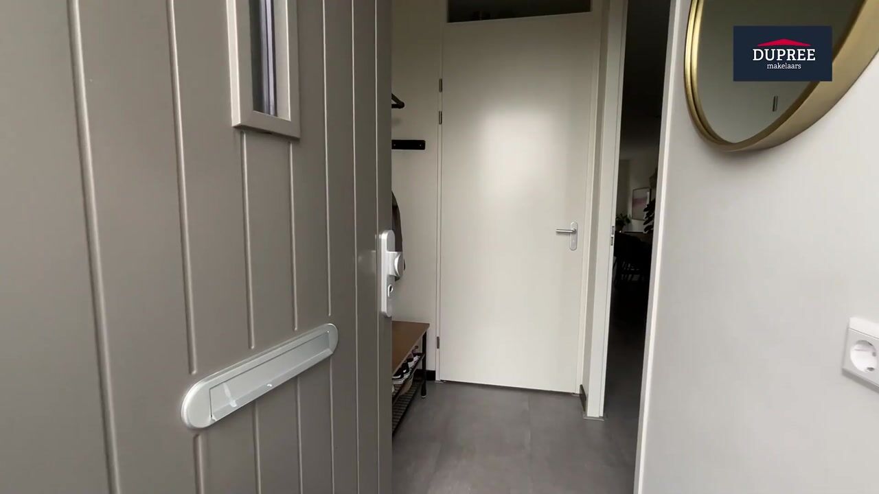 Video van Zonnebaars 55