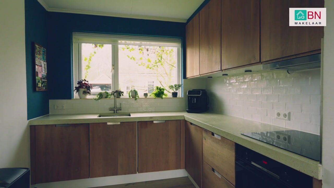 Video van Elstarstraat 105