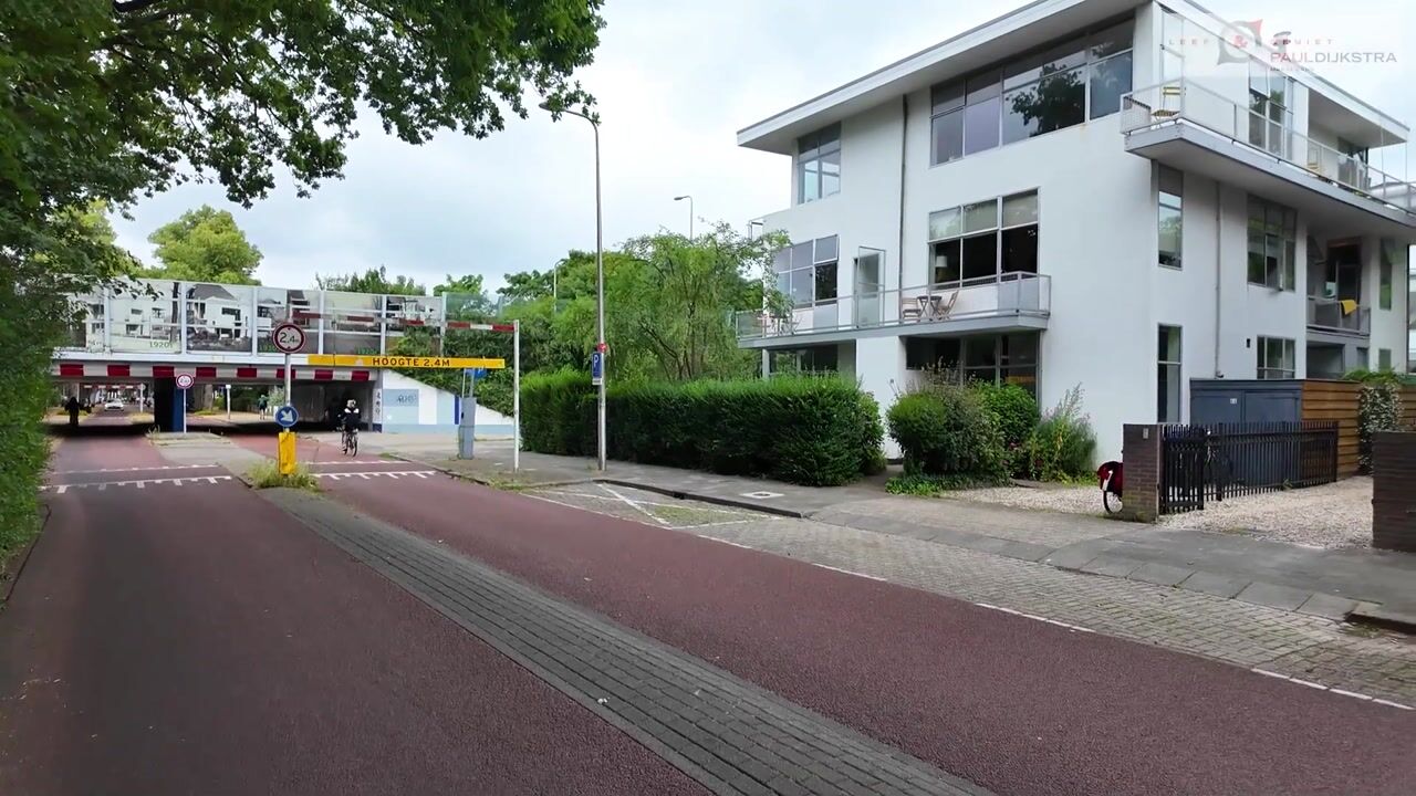 Video van Erasmuslaan 1-B