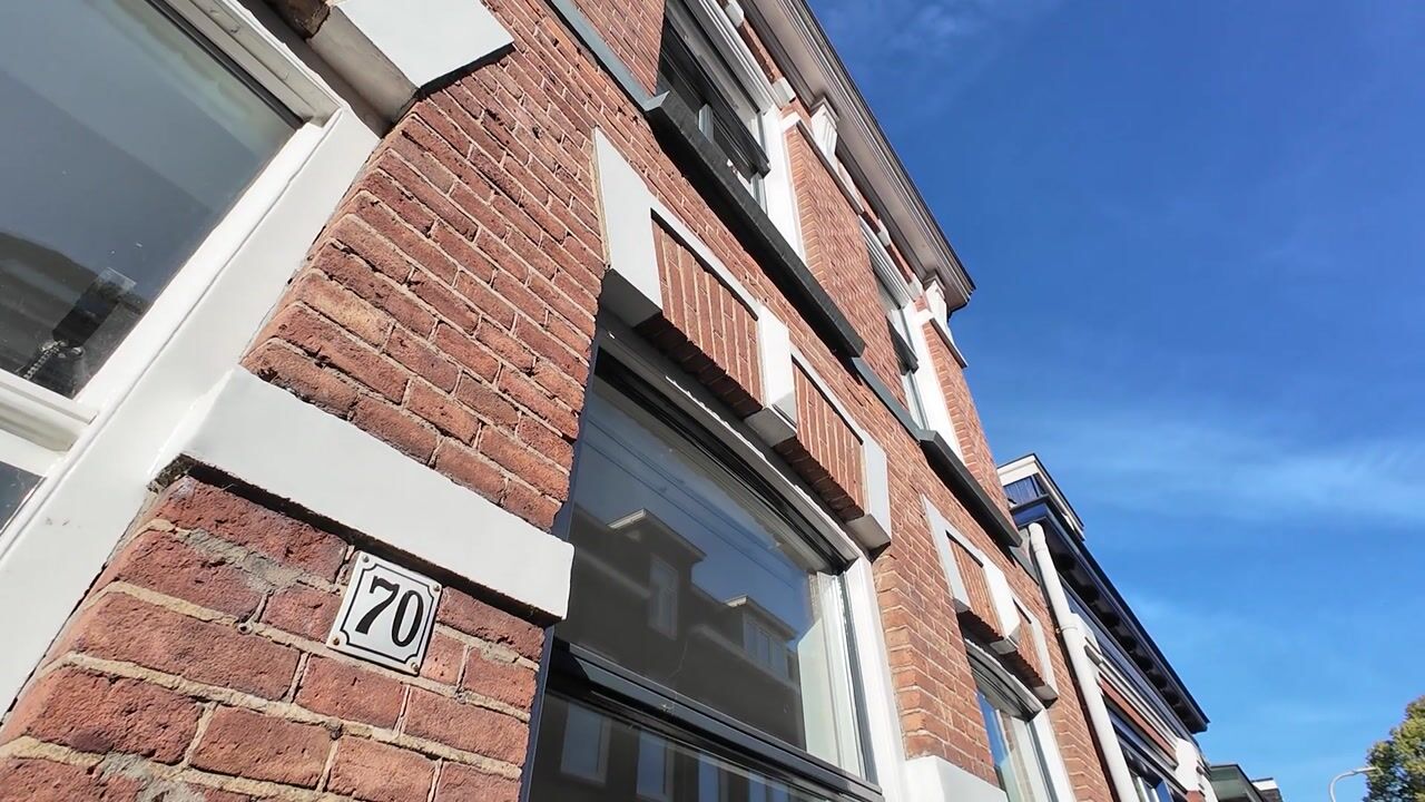 Video of Van Karnebeekstraat 70