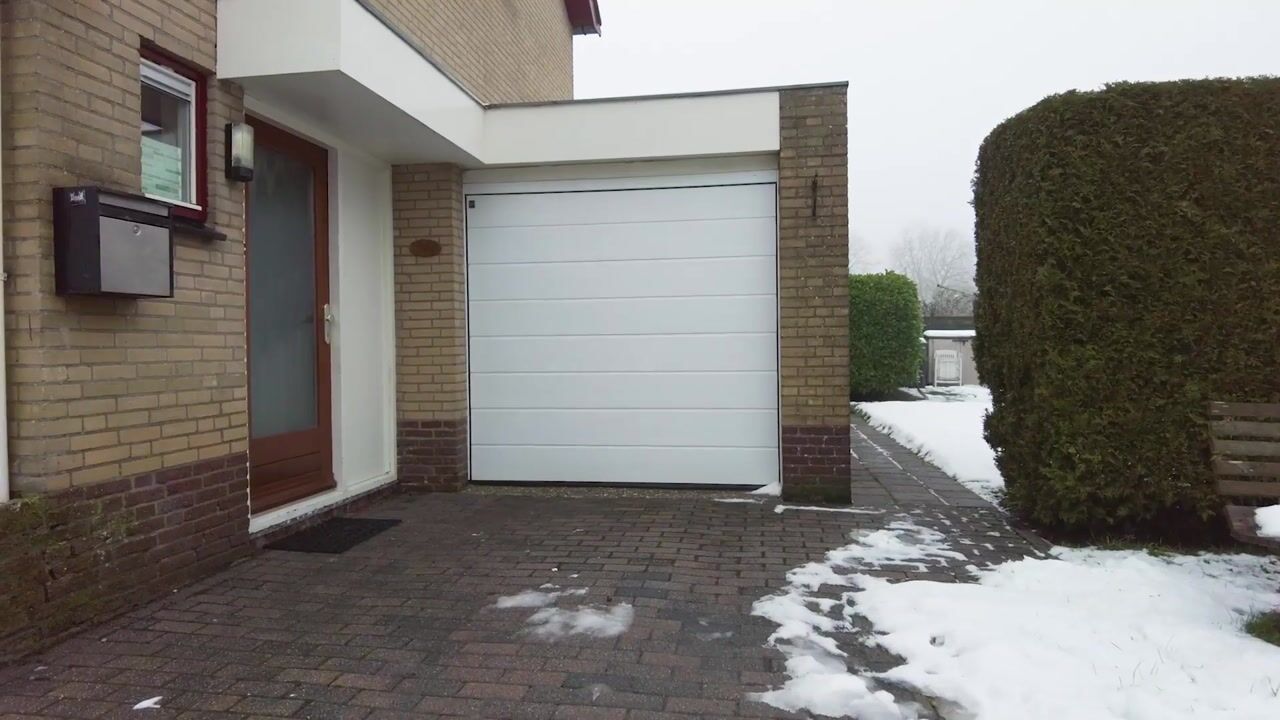 Video van It String 18