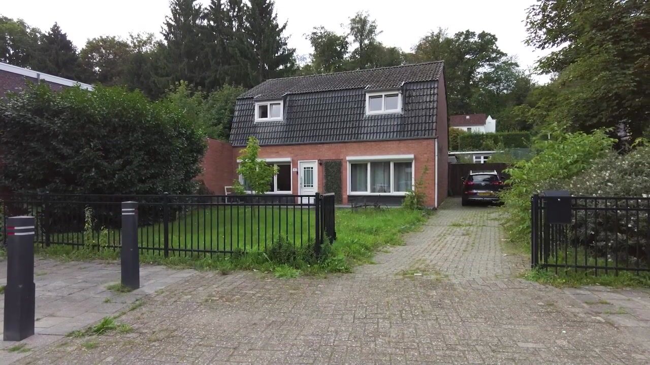 Video van Meuserstraat 145