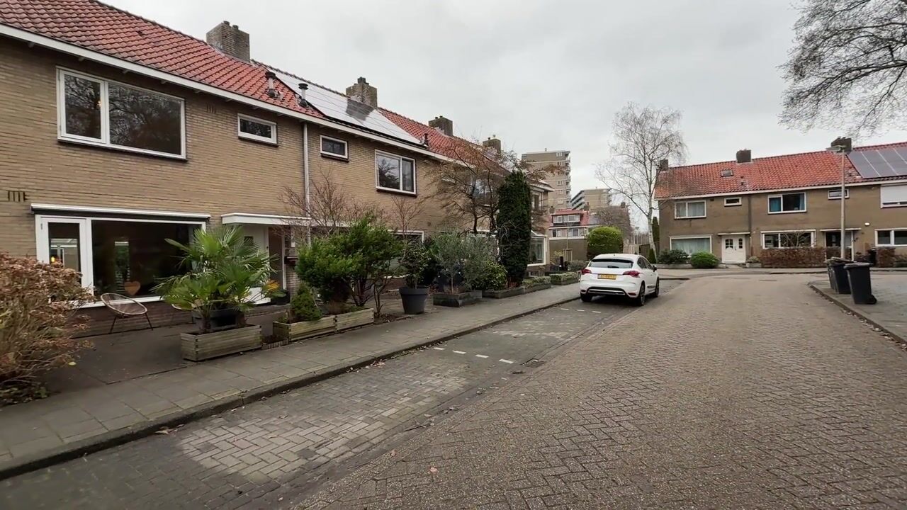 Bekijk video van J.P. Sweelinckstraat 9