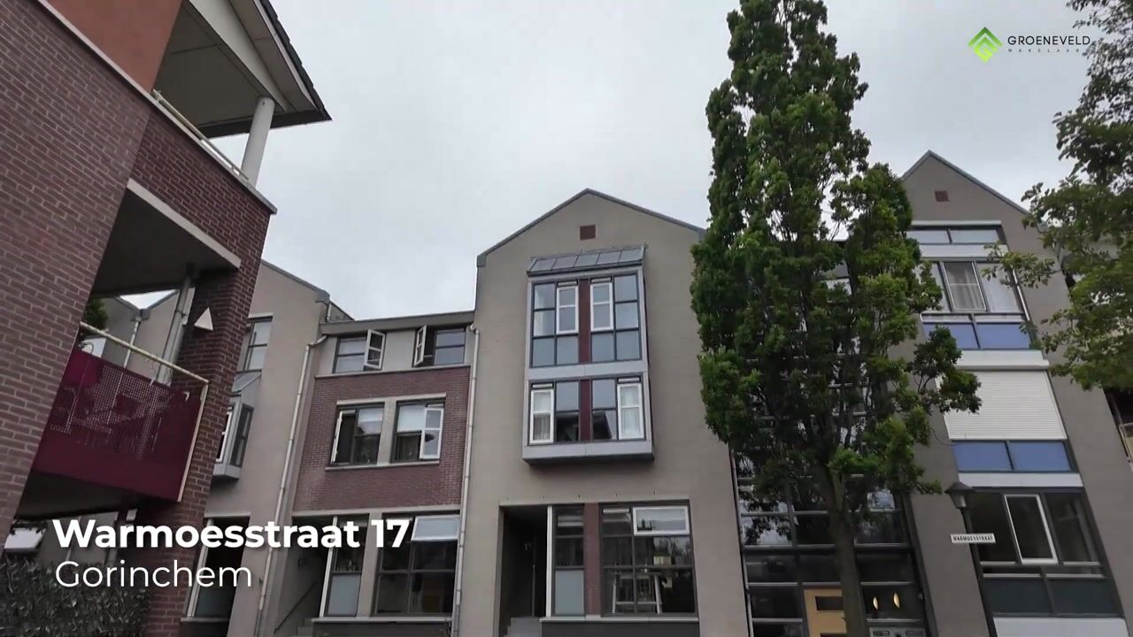 Video van Warmoesstraat 17