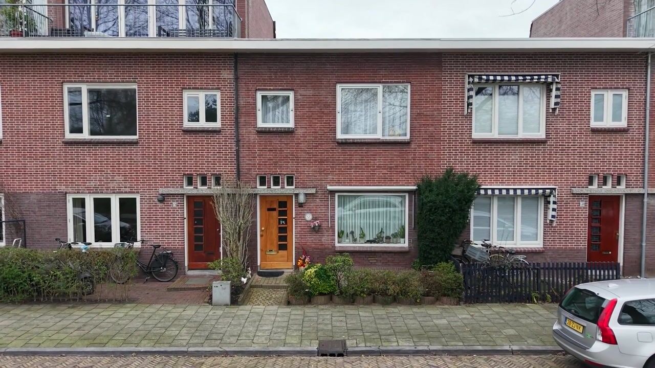 Video van Van Swindenstraat 128