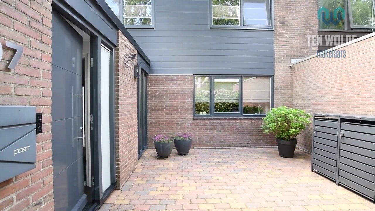 Video van Laan van de Marel 597
