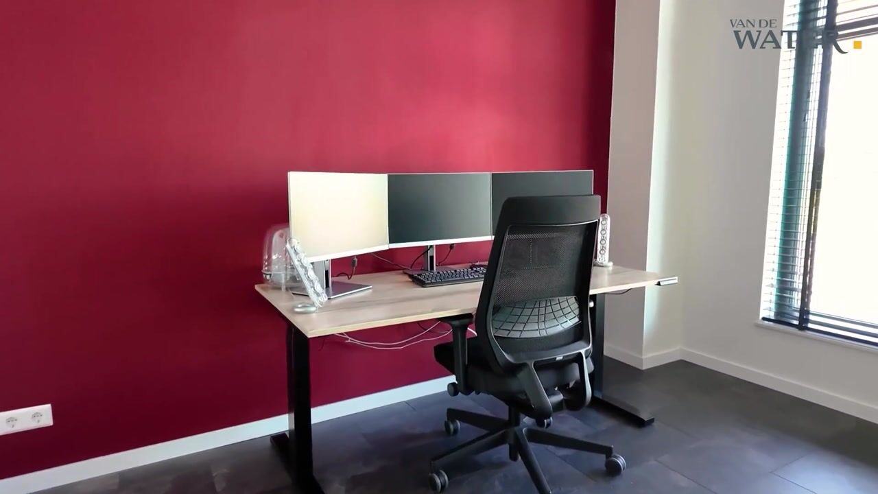 Video van Lange Waag 77