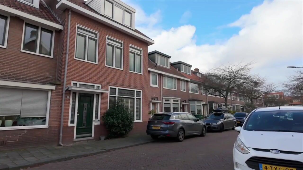 View video of Badelochstraat 30