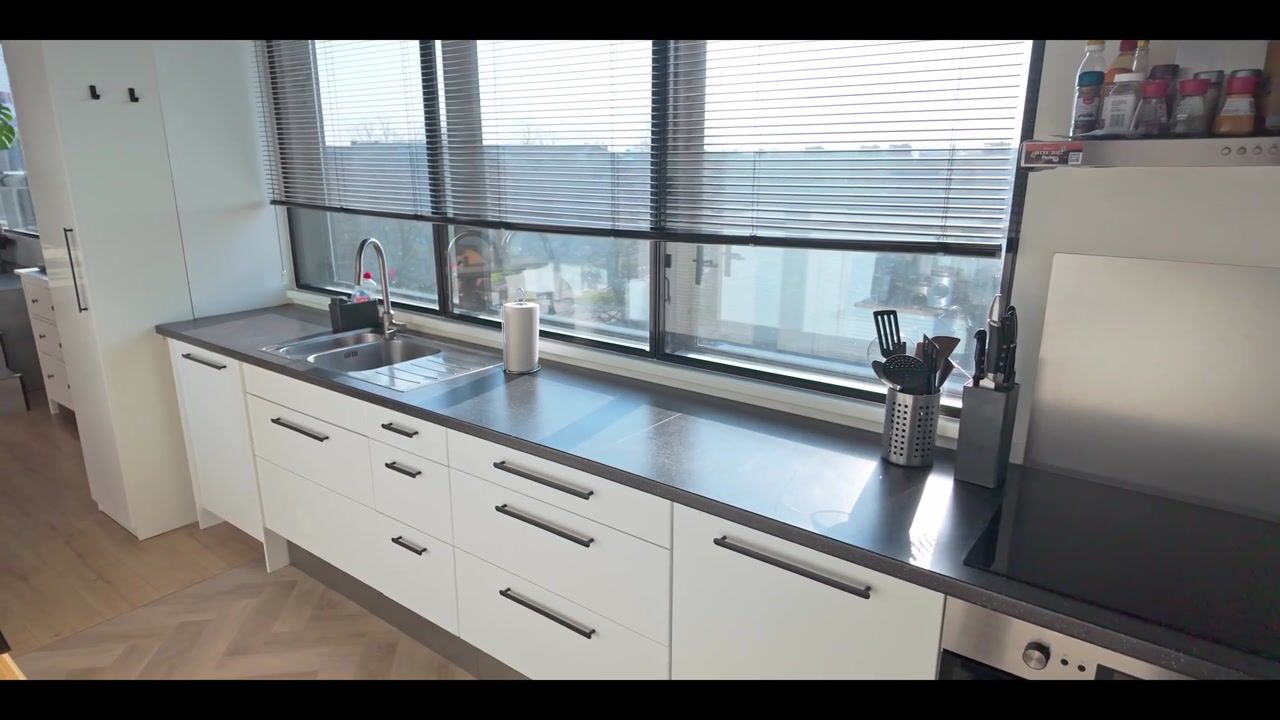 Video van Willem de Zwijgerlaan 334-D25