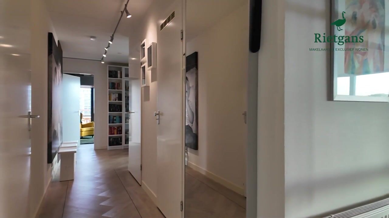 Video van Hofplein 43