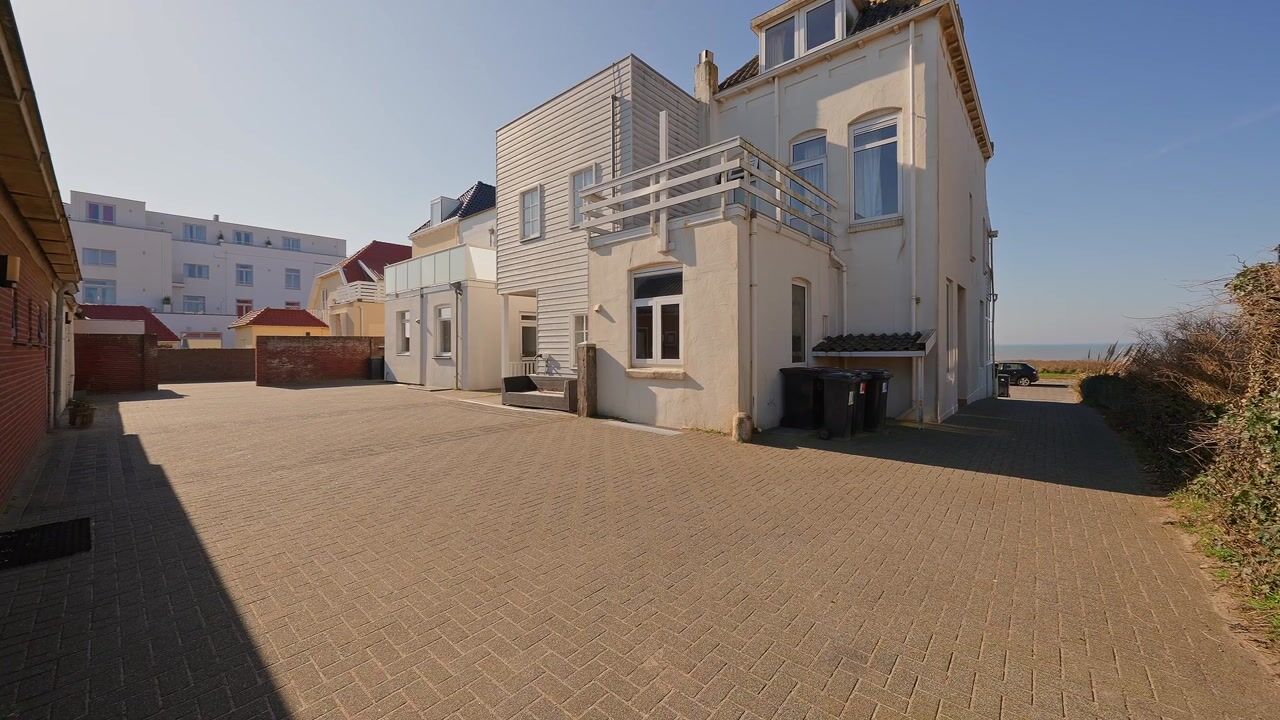 Video van Koningin Astrid Boulevard 42