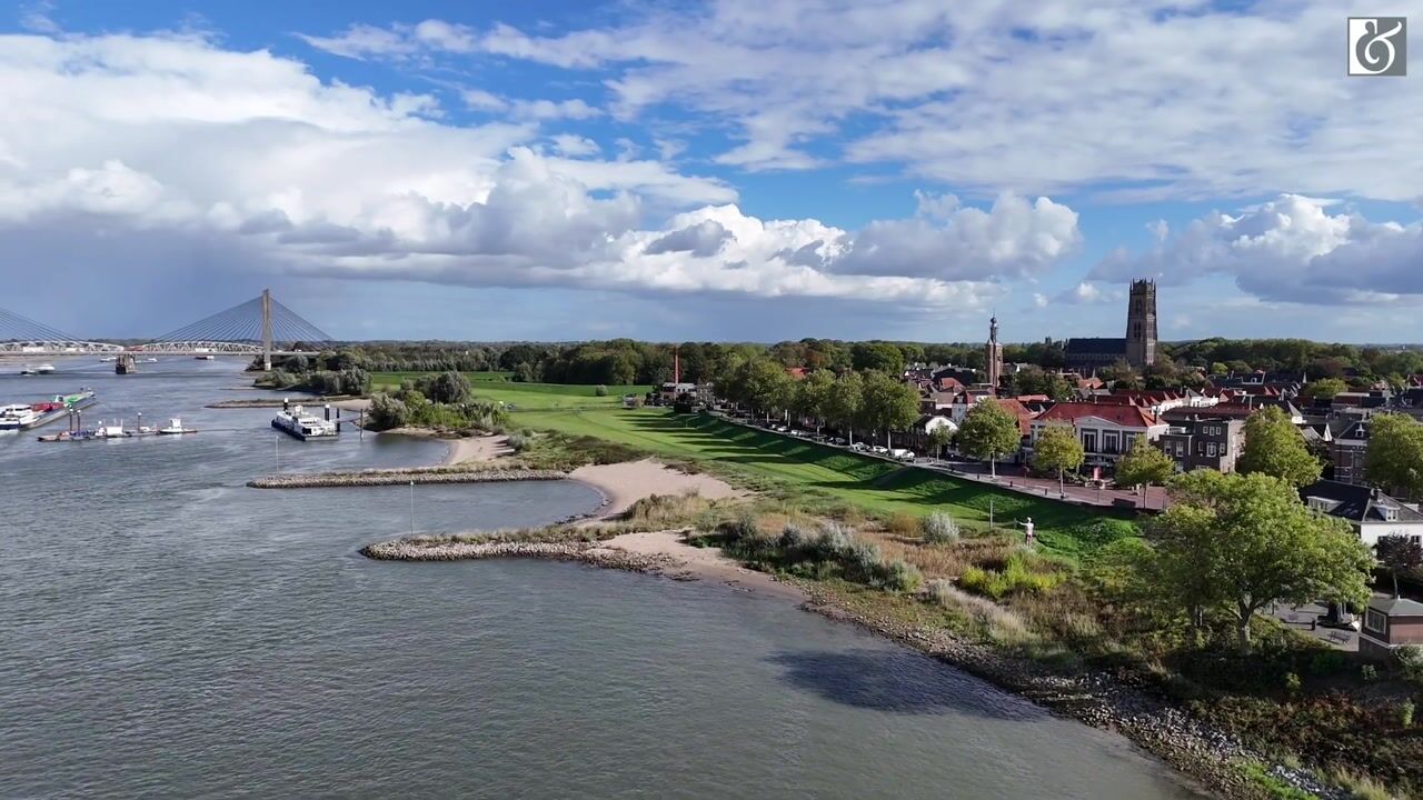 Video van Waalkade 22