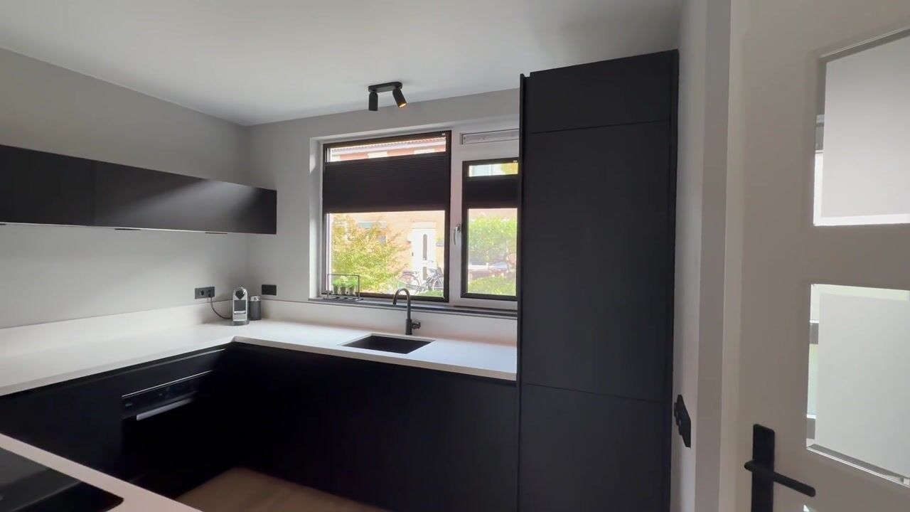 Video van Zadelmaker 28