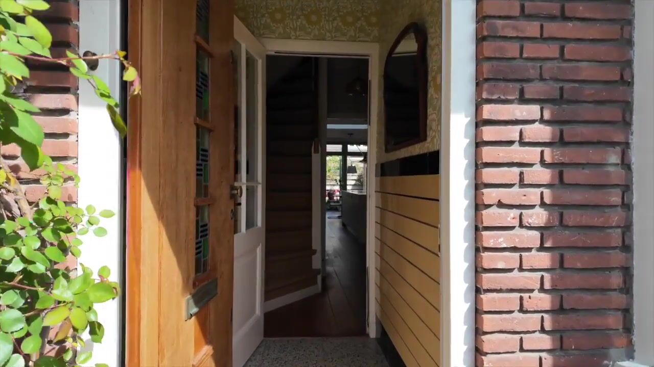Video van Royaards van den Hamkade 39
