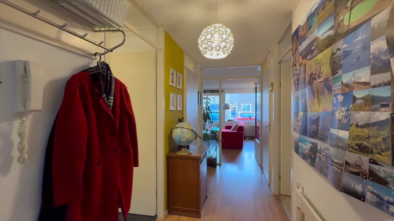 Video van Hellendaalweg 16