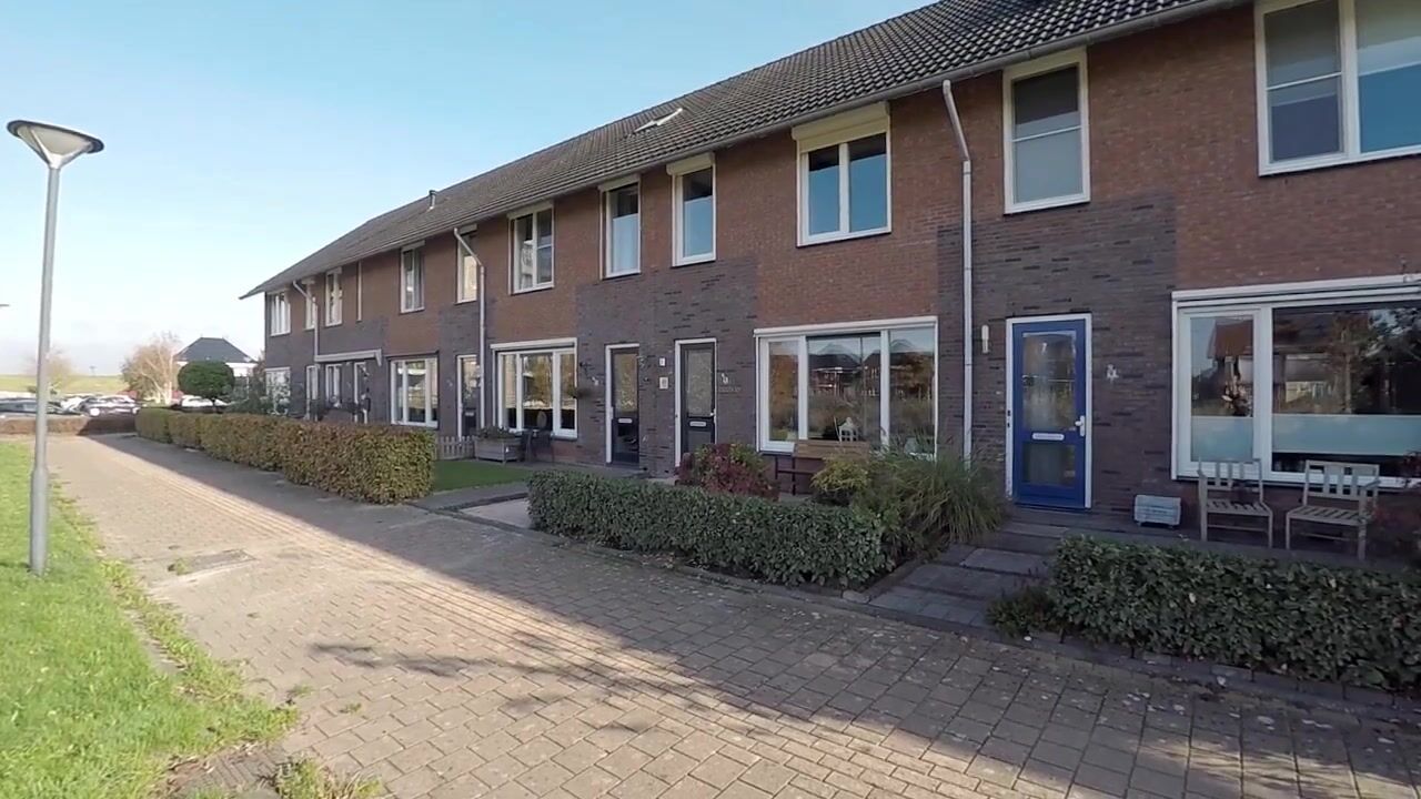 Bekijk video van Bertus Aafjesboulevard 40