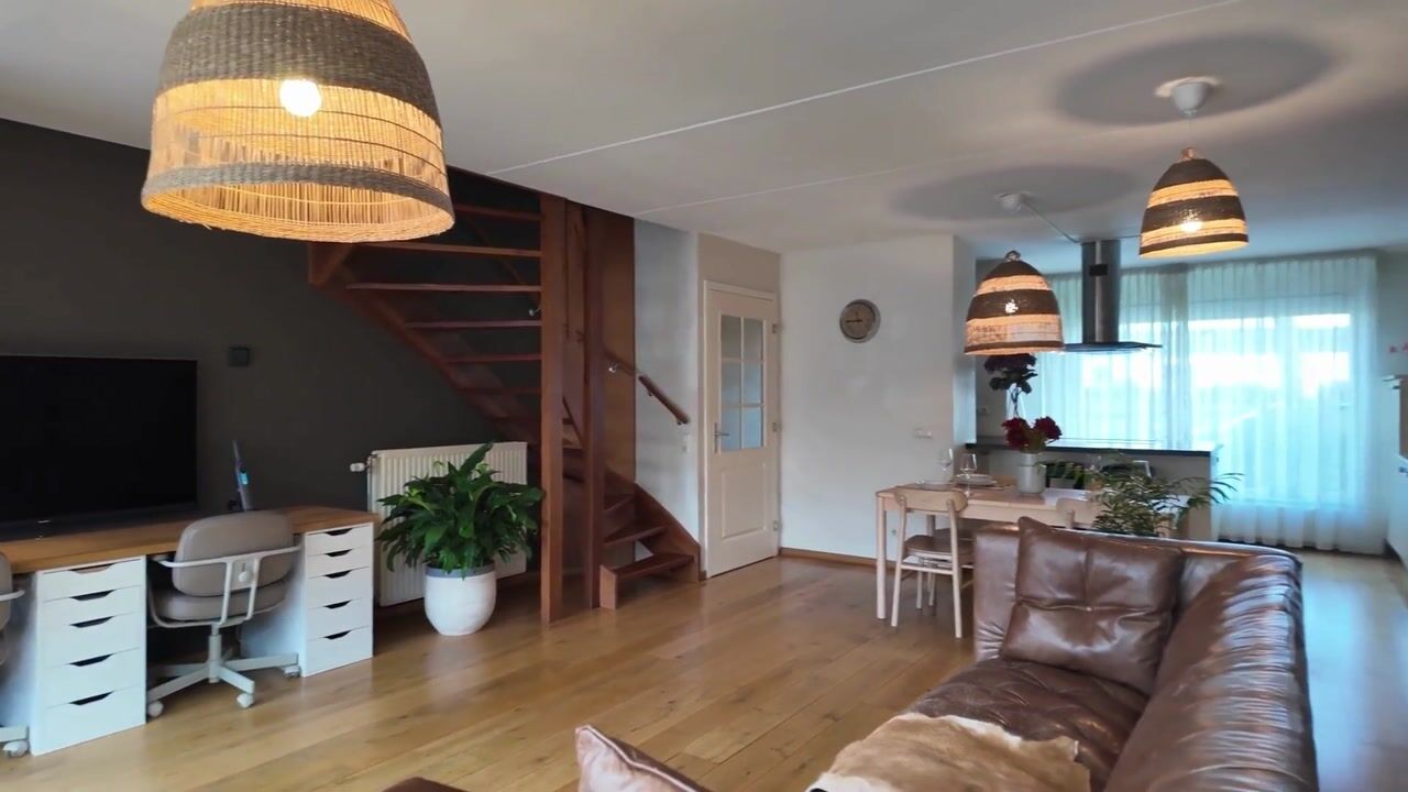 Video van Bloemenweg 152