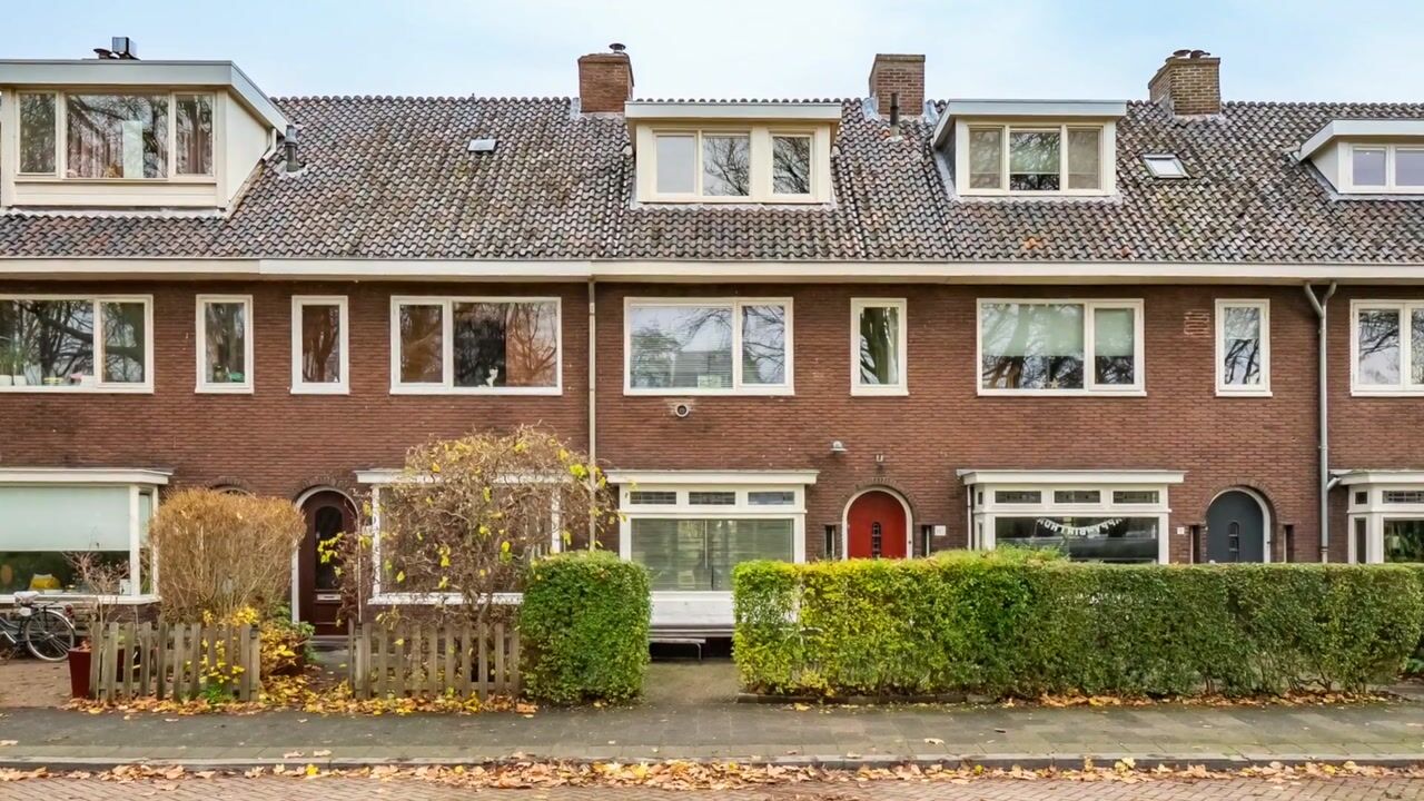 Video van Merwedekade 115