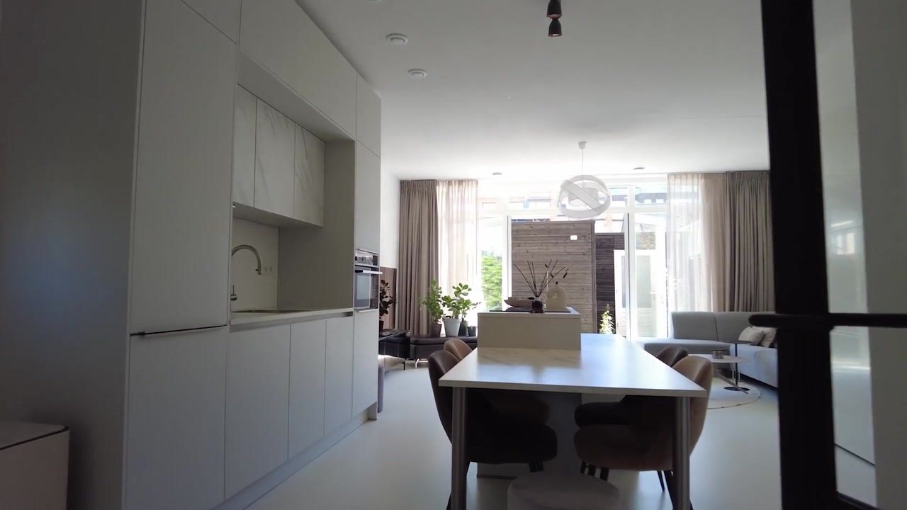Video van Parelmoervlinderlaan 134