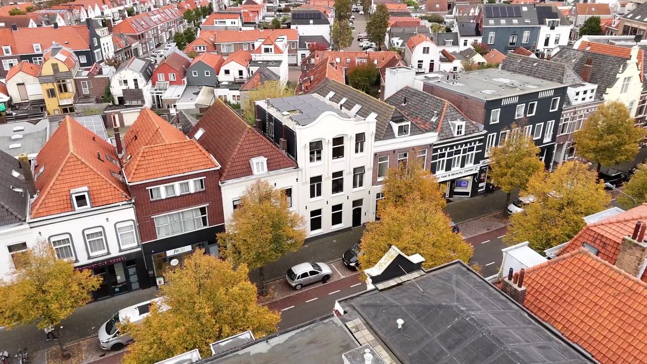 Bekijk video van Badhuisstraat 44