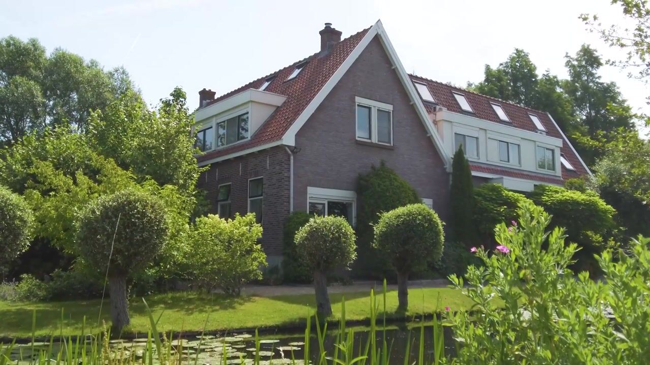 Video van 's-Gravenweg 130