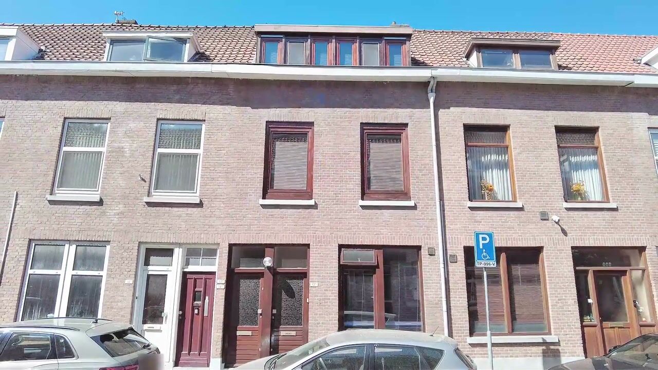 Video van Voltastraat 12-B