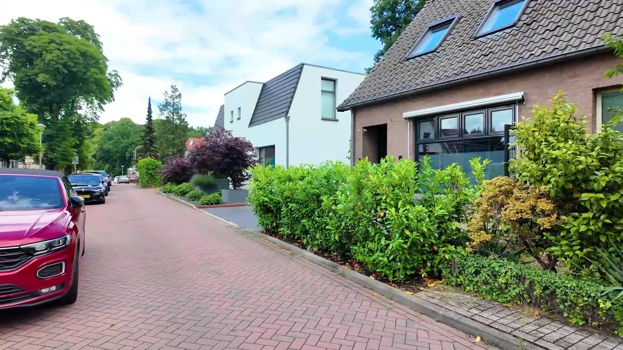 Video van Zevenheuvelenweg 70