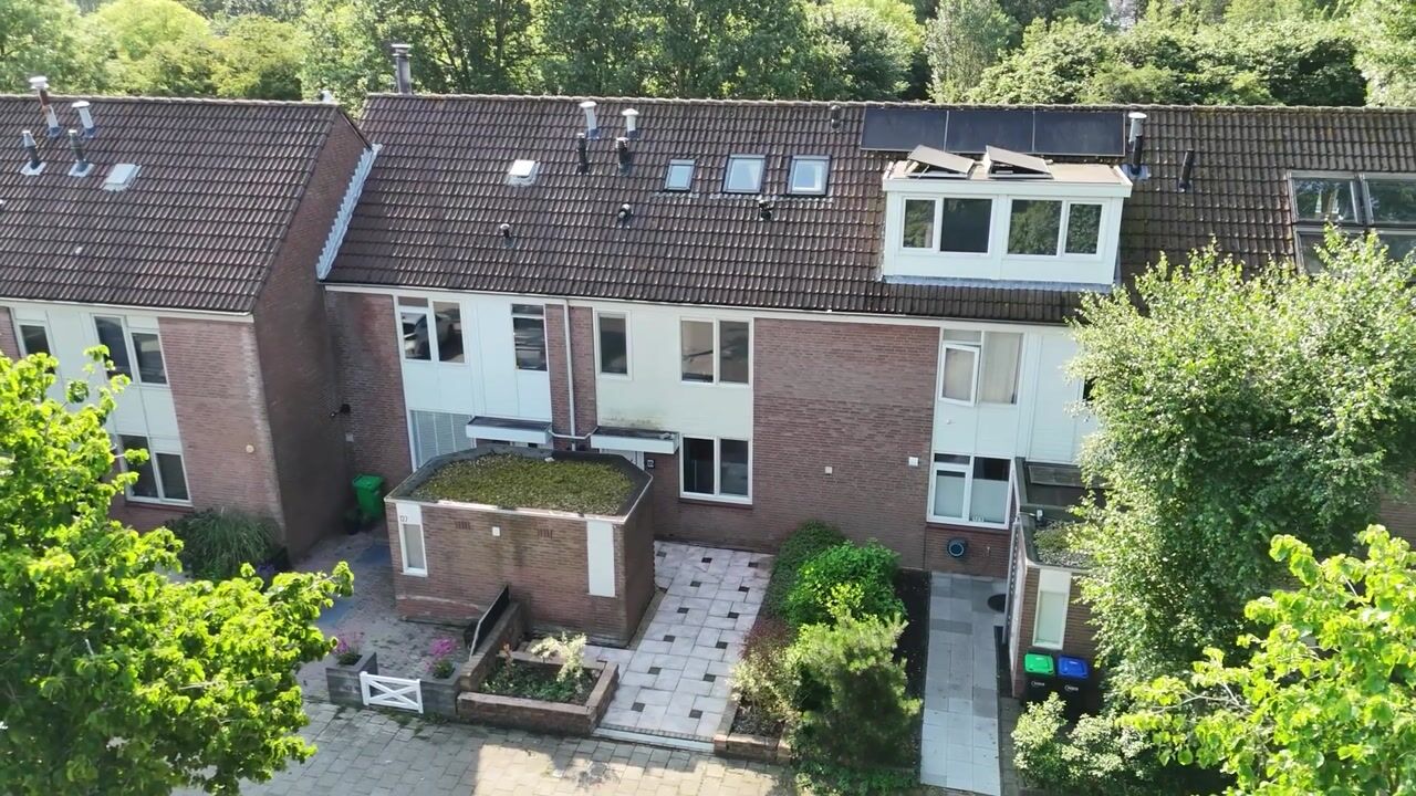 Video van Dr. J. Presserstraat 125