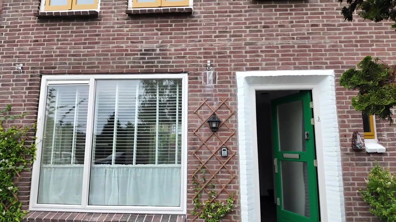 Video van Burgemeester Ferfstraat 3