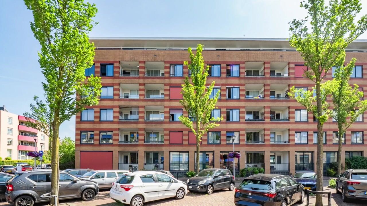 Video of Arthur van Schendelstraat 749
