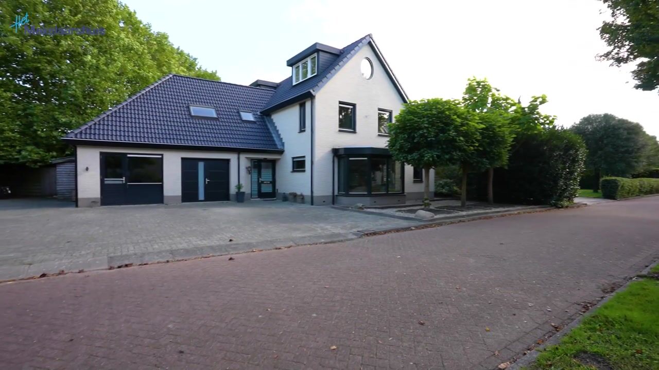 Video van Berg en Bos 6