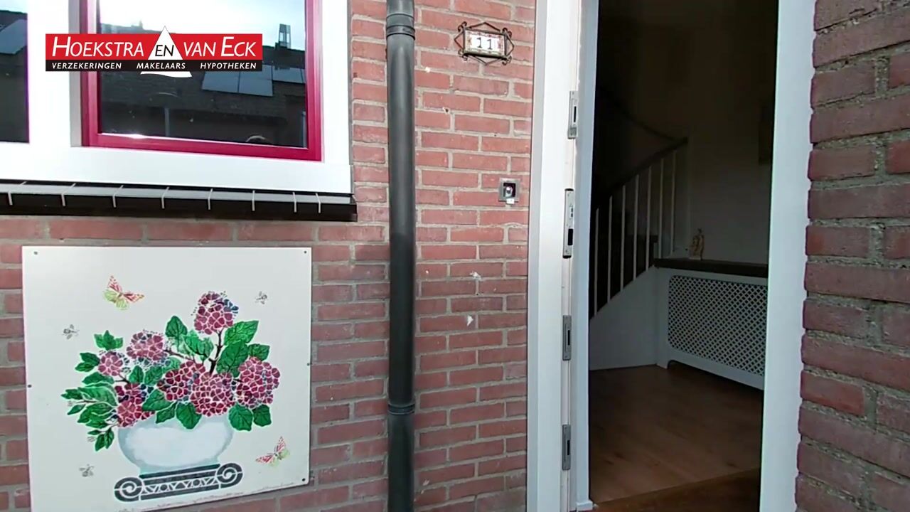 Bekijk video van Paletstraat 11