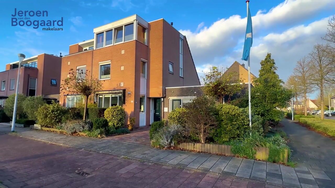 Video van Taniaburg 36