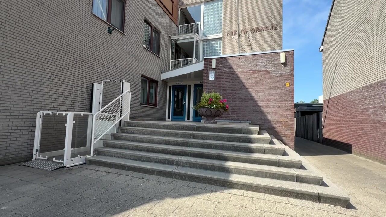 Video van Gebroken Meeldijk 120