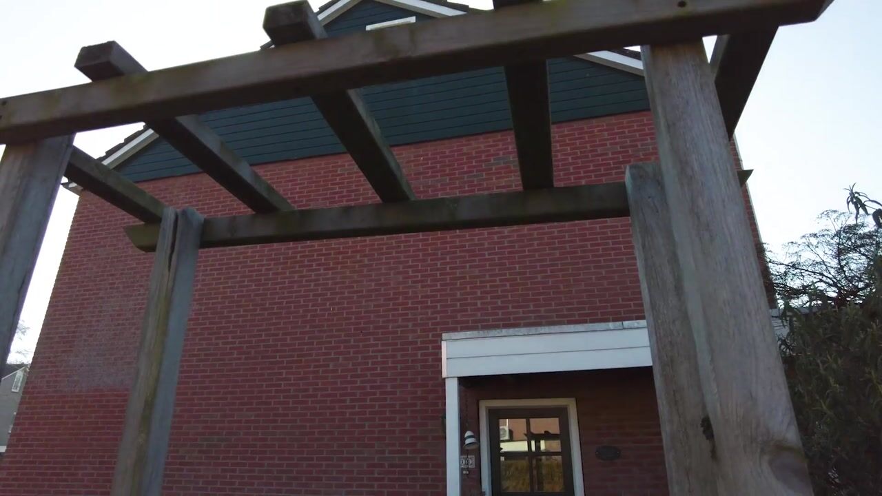 Video van Fie Carelsenstraat 11